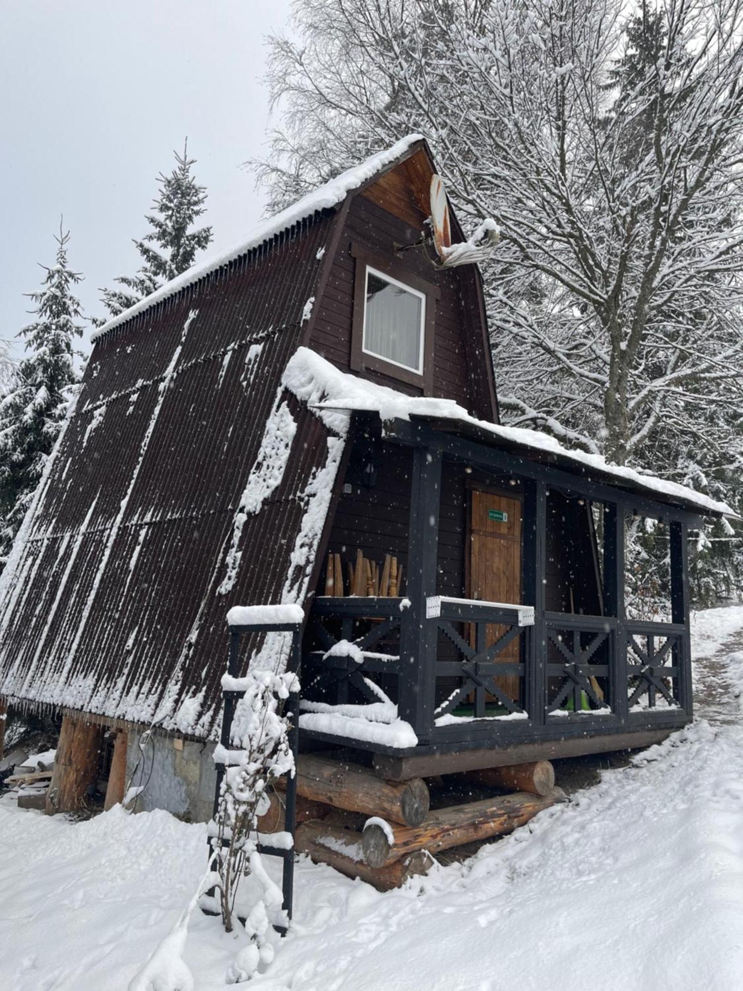 Khatky Na Penkakh Vorohta Exterior foto